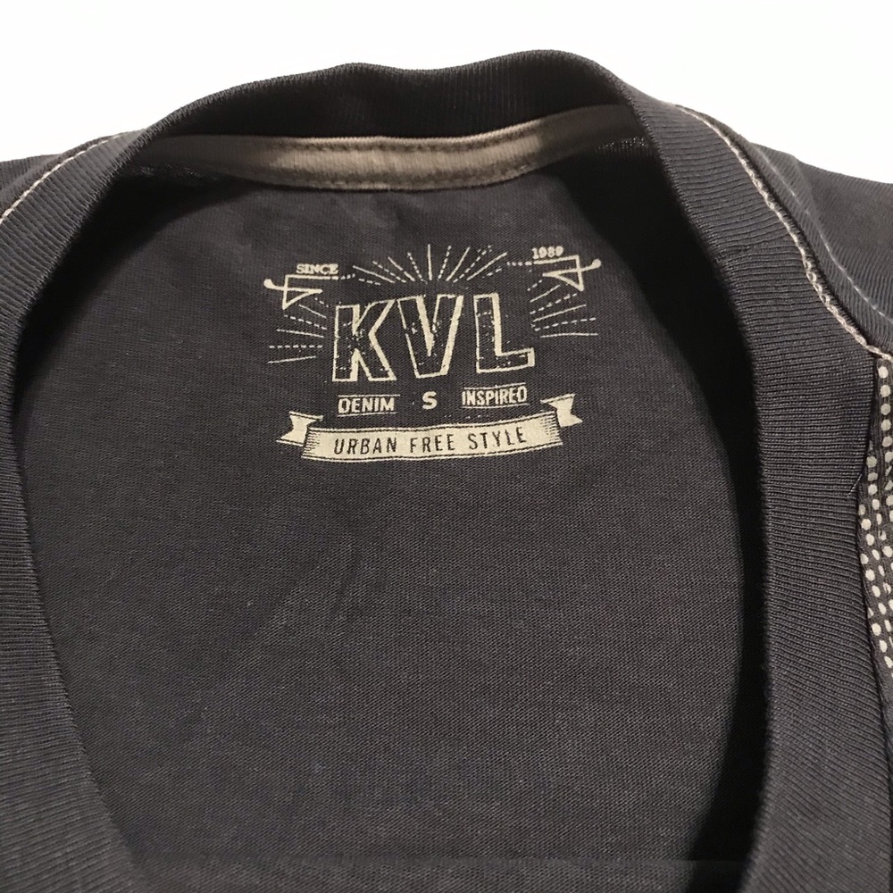 Shirt 👕 - Picture 5 of 5